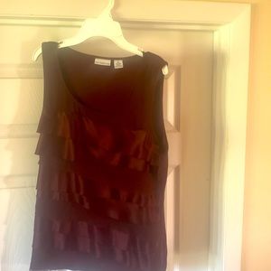 Liz Claiborne Tank burgundy